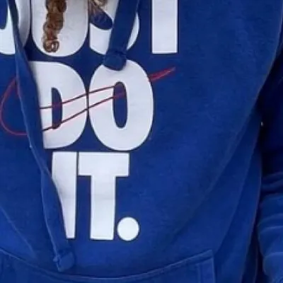 chat with ai character: 🇫🇷Marqure🇫🇷