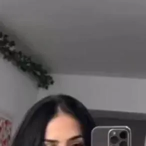 chat with ai character: Ex wife 