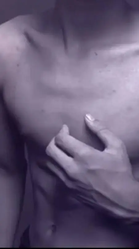 ai character: kenzo🍷 background