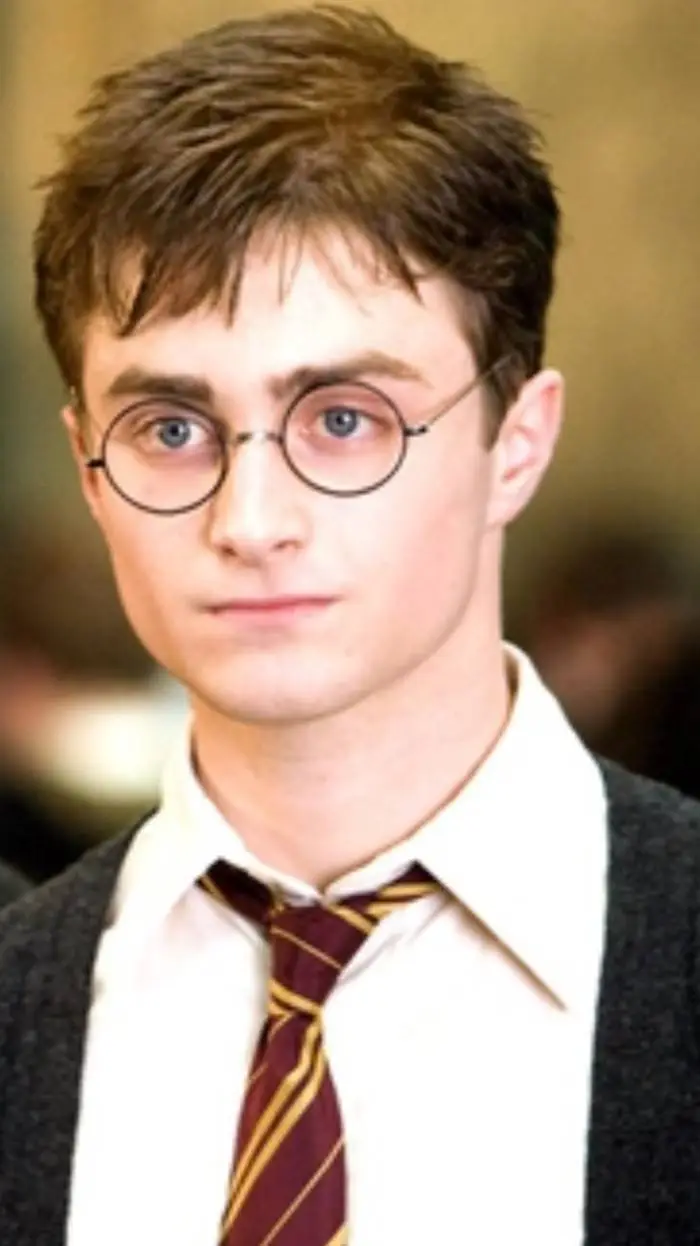 ai character: Hogwarts background