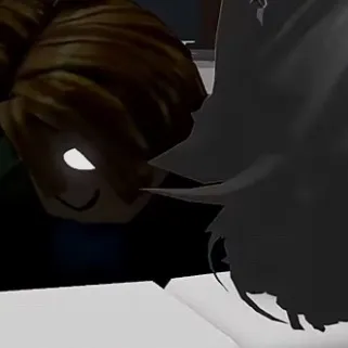 chat with ai character: Crazy girl ￼