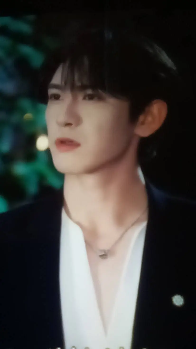 ai character: Lance monsieur Guy background