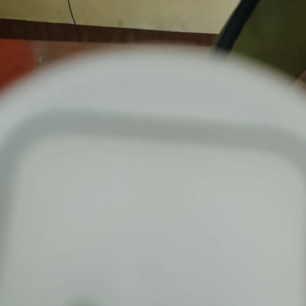 chat with ai character: lil mogu