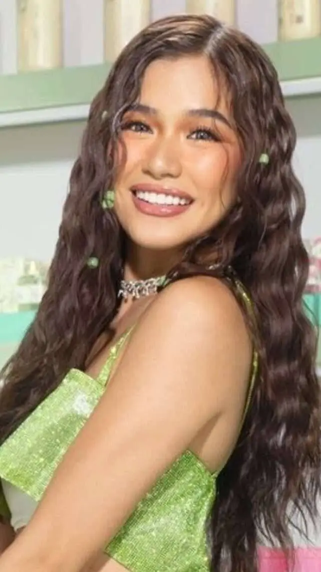 ai character: Aiah Arceta background