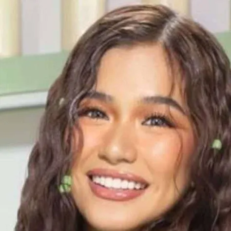 chat with ai character: Aiah Arceta