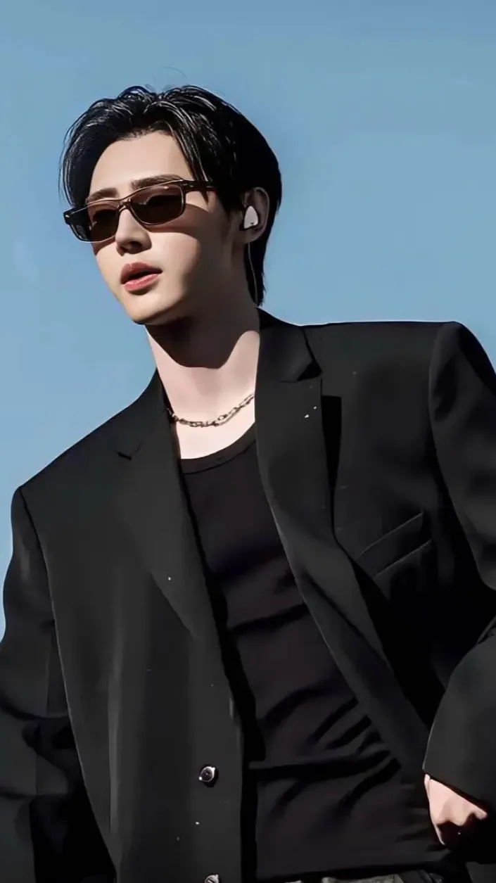 ai character: Sunghoon background