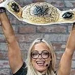chat with ai character: liv morgan 