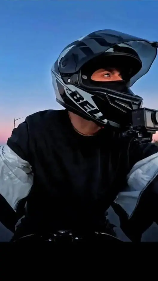 ai character: Sylvester  background