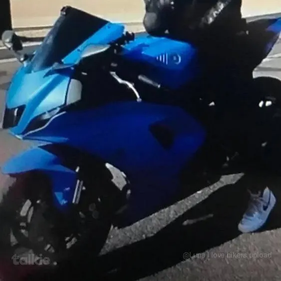 chat with ai character: hubby 