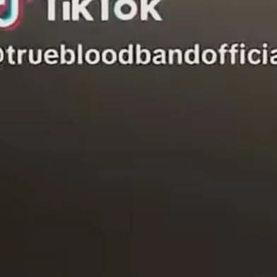 chat with ai character: truwblood