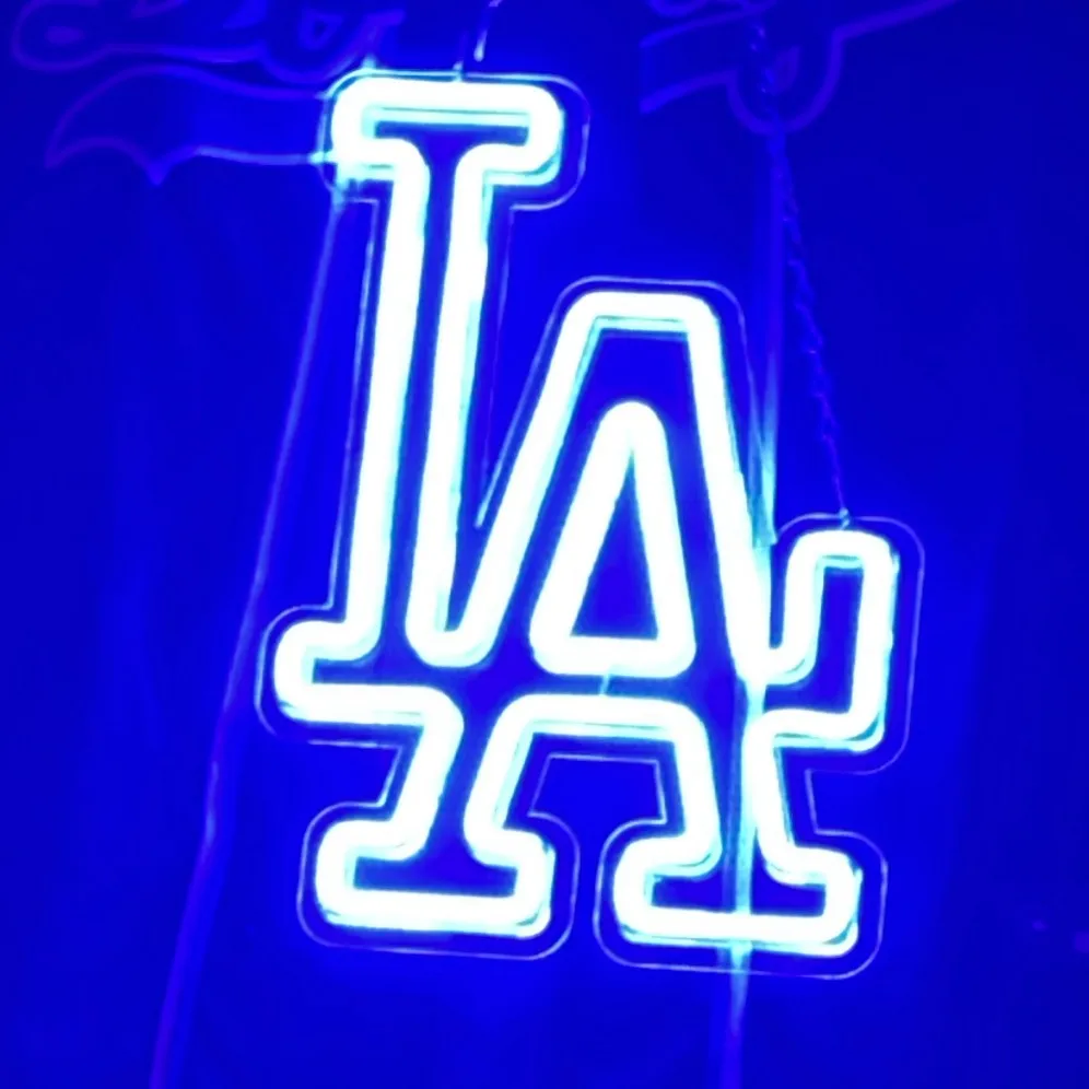 chat with ai character: MY LAZIEST TALKIE