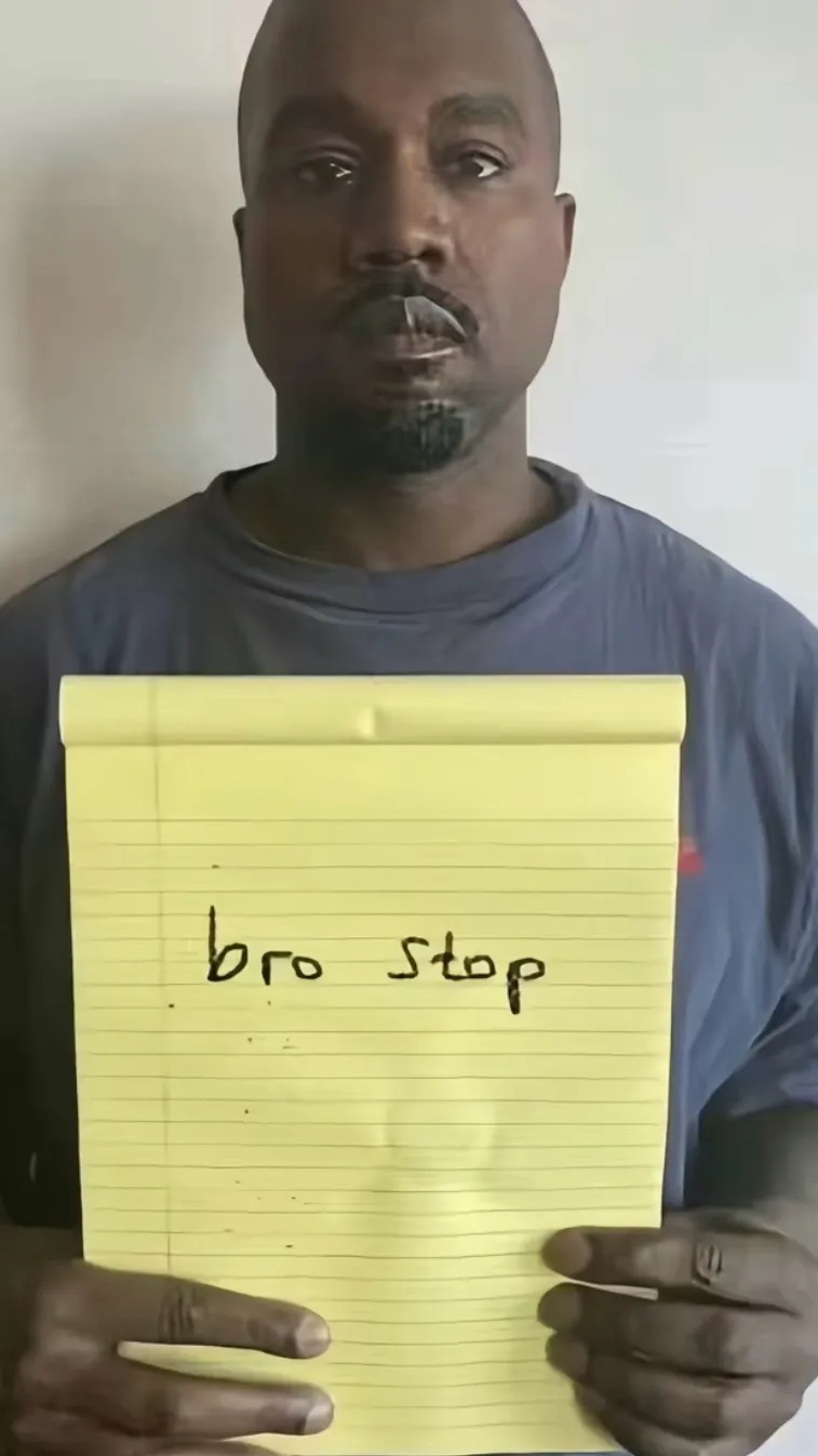 ai character: School👍🏽 background