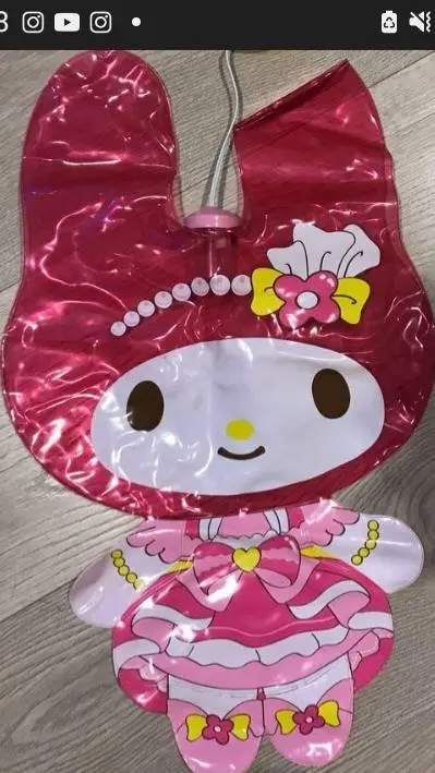 ai character: my melody lantern  background