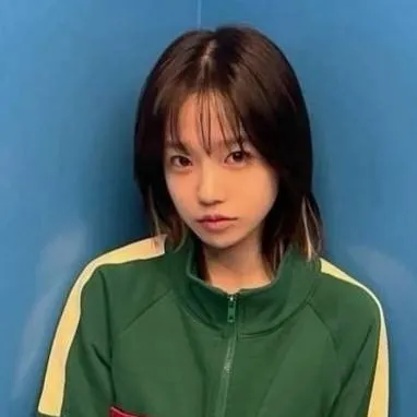 chat with ai character: Kim jun-hee 