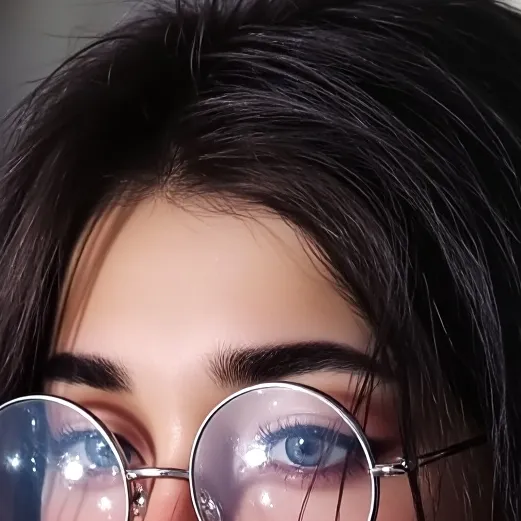 chat with ai character: Anima