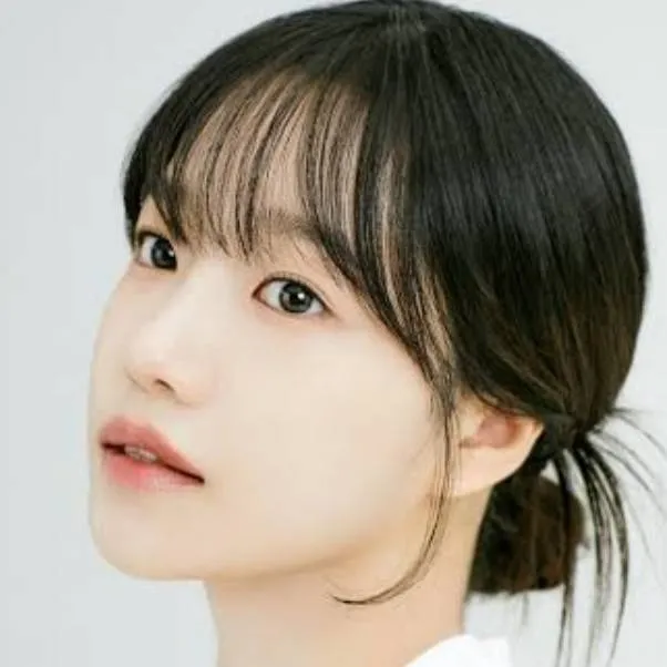chat with ai character: Jo yuri