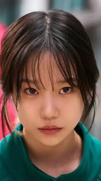 ai character: kim Jun hee background