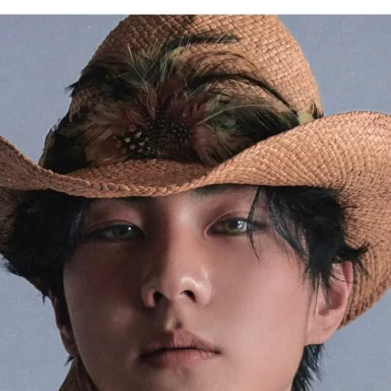 chat with ai character: Yang Jungwon 
