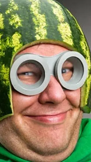 ai character: drunk man! background