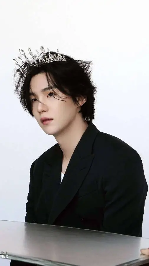 ai character: Suga  background