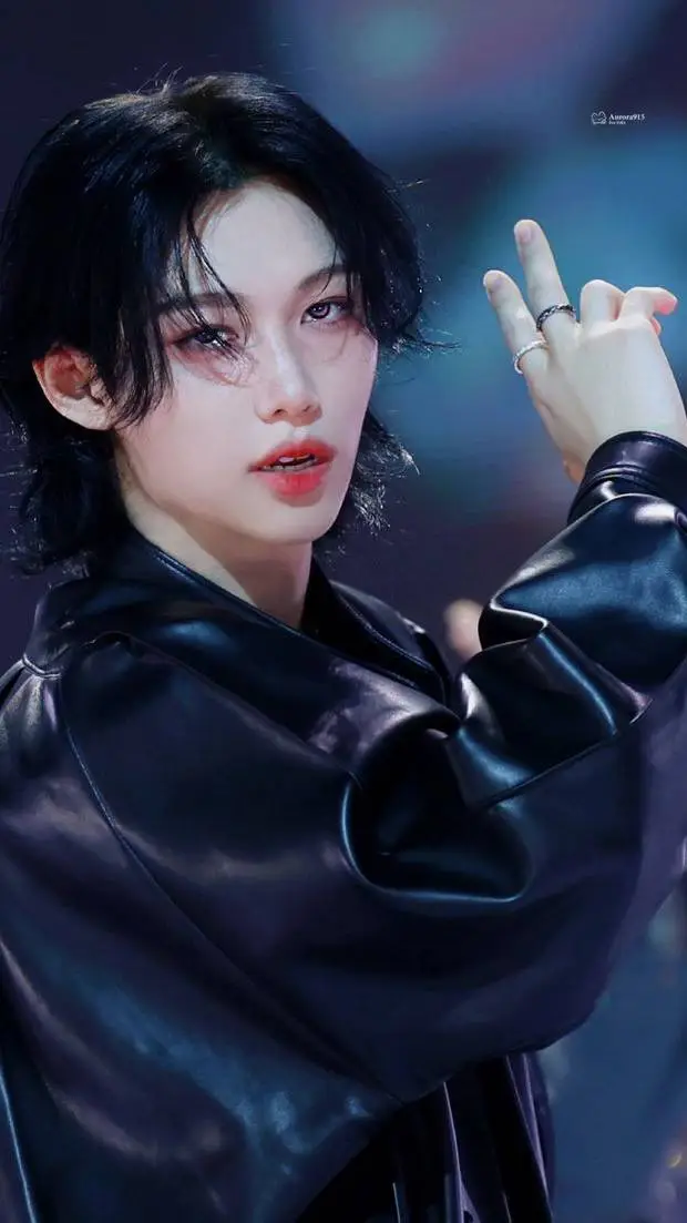 ai character: Felix background
