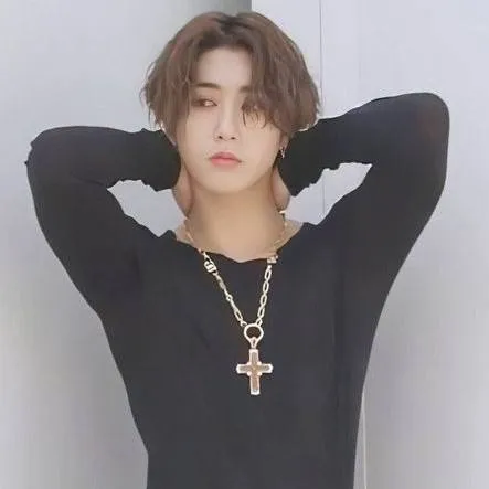 chat with ai character: Han Jisung