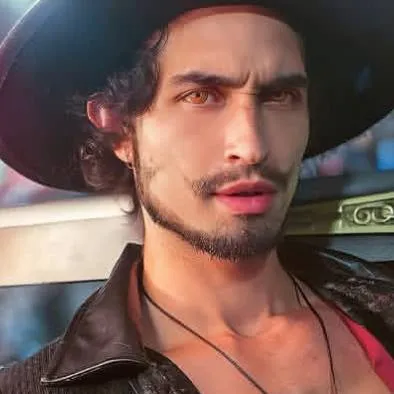 chat with ai character: Spanish guy