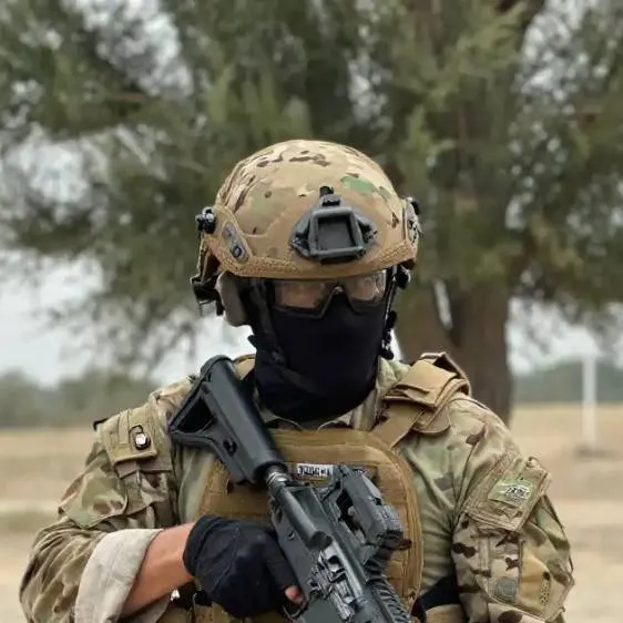 chat with ai character: Viren Shen 🇨🇳