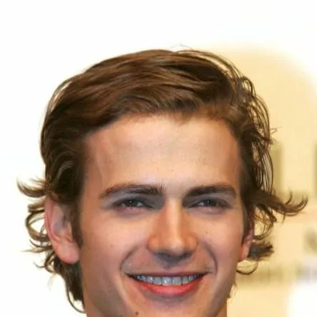 chat with ai character: Hayden Christensen