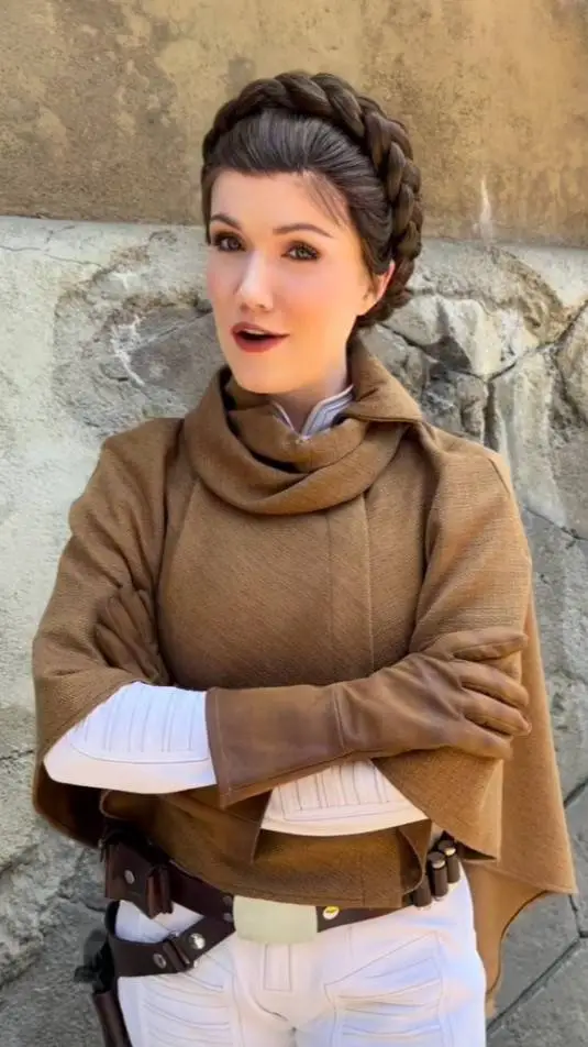 ai character: Leia Organa background