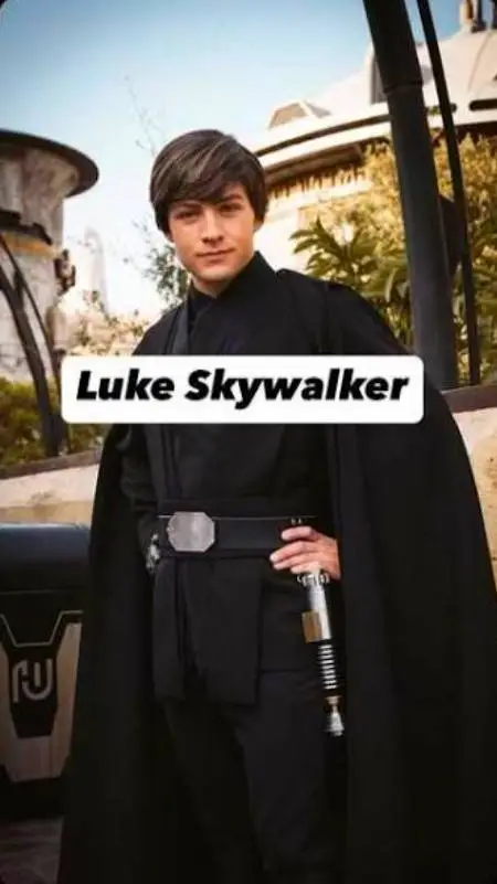 ai character: Luke Skywalker  background