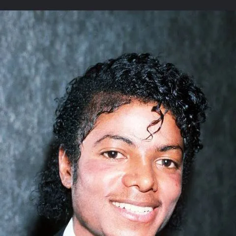 chat with ai character: Michael Jackson 