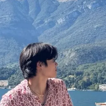 chat with ai character: Jonny Lee 