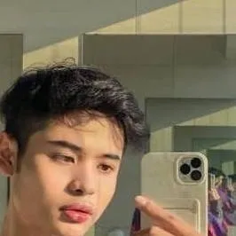 chat with ai character: ikhmal nour . 