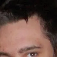 chat with ai character: Paul