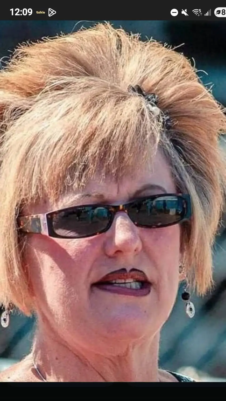 ai character: jessa (final pT)  background