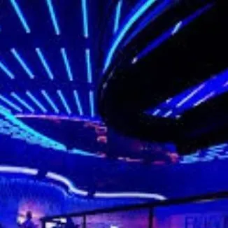 chat with ai character: night club