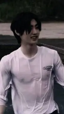 ai character: Park Sunghoon  background
