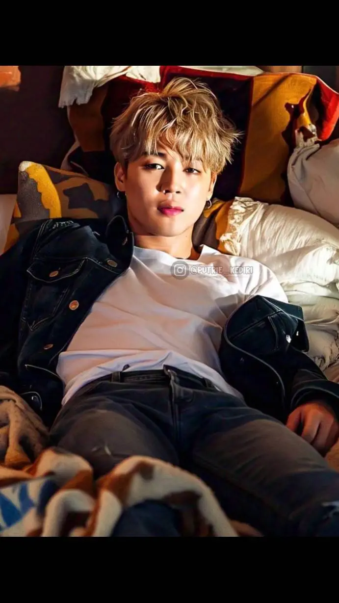 ai character: Jimin  background