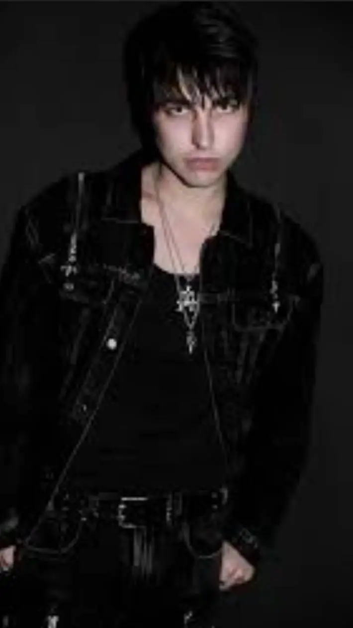 ai character: Colby Brock background