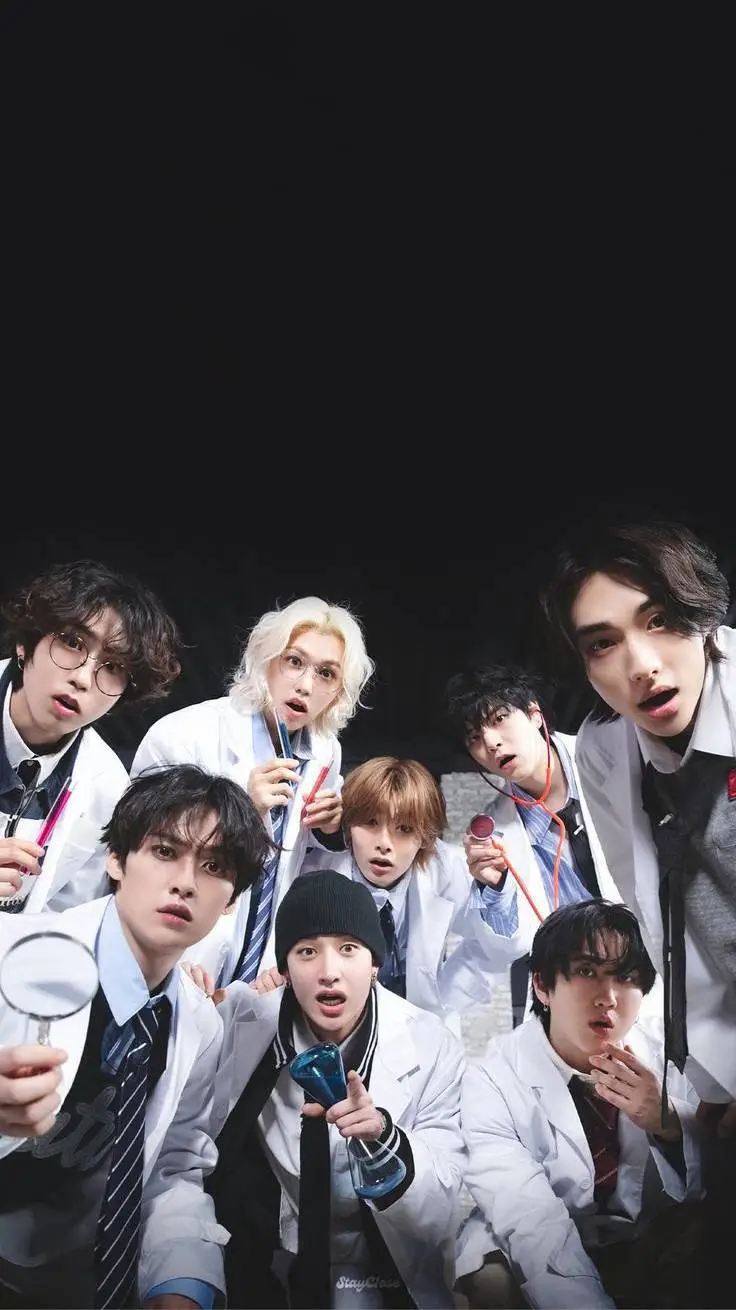 ai character: SKZ 🔥🔥🔥 background