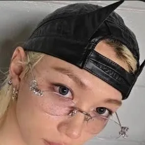 chat with ai character: 🐥💙Felix💙🐥