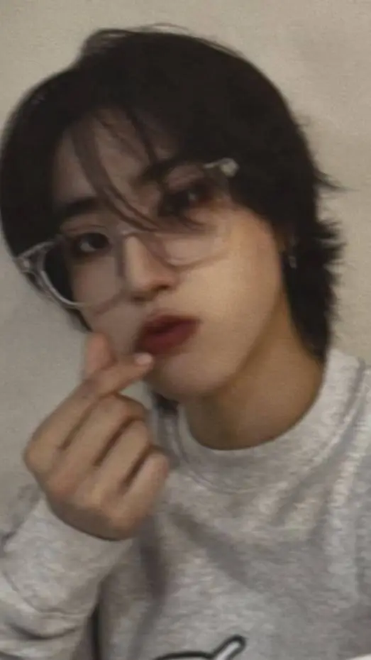 ai character: Han background