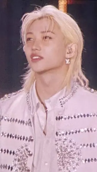 ai character: felix background