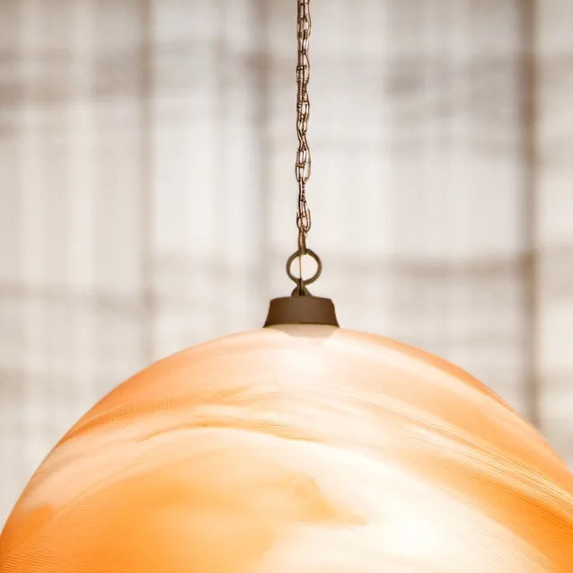 chat with ai character: @hot to go@