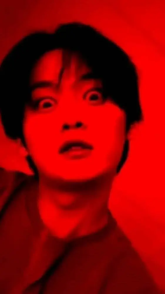 ai character: Linos(skz)  background