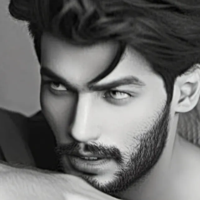 chat with ai character: +🎱Roan🎱+