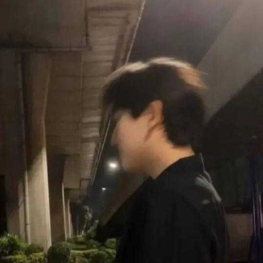 chat with ai character: Adam