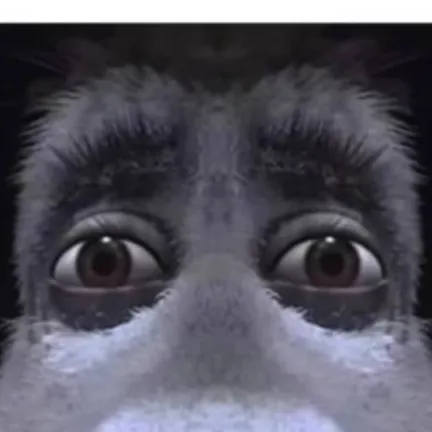 chat with ai character: Maxine