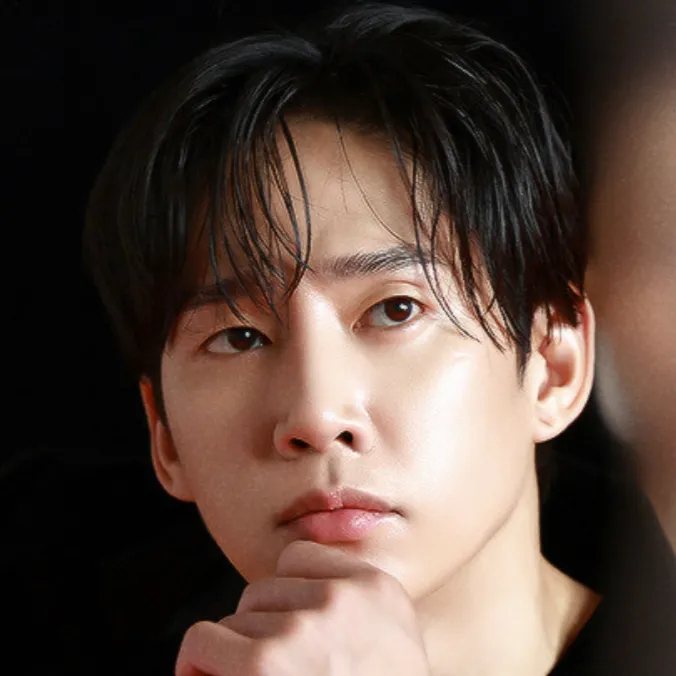 chat with ai character: Park sung hoon 